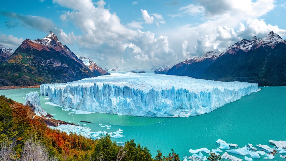 Perito,moreno,glacier,,located,in,los,glaciares,national,park.,patagonia.