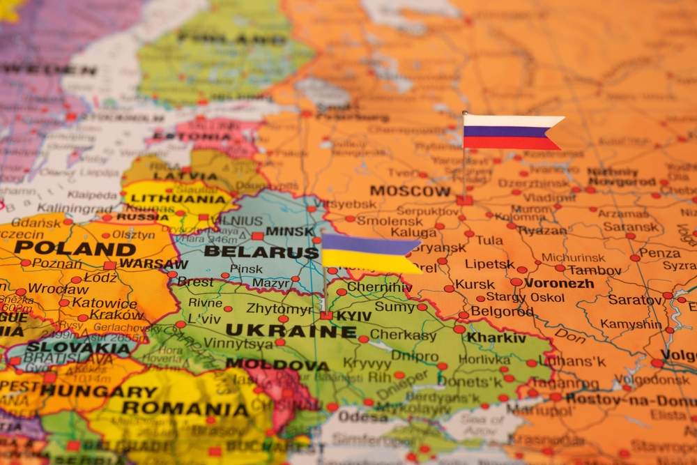 Russia ukraine,conflict:,flags,of,russia,and,ukraine,on,eastern,europe