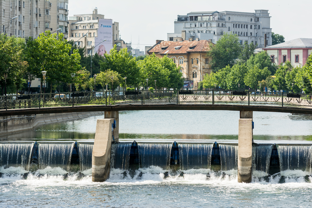 Bucharest,,romania, ,july,06,,2014:,bridge,over,dambovita,river