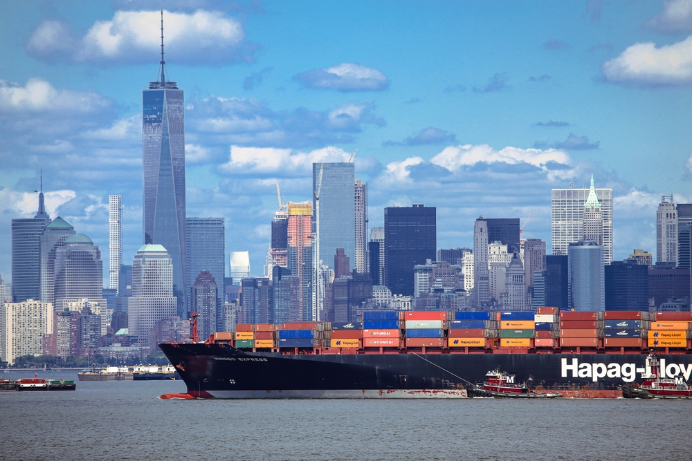 New,york,,us, ,march,,27,2025:,large,container,ship